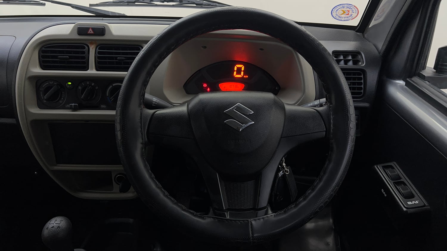 Used 2024 Maruti Suzuki Eeco 5 STR AC Petrol Manual interior STEERING VIEW