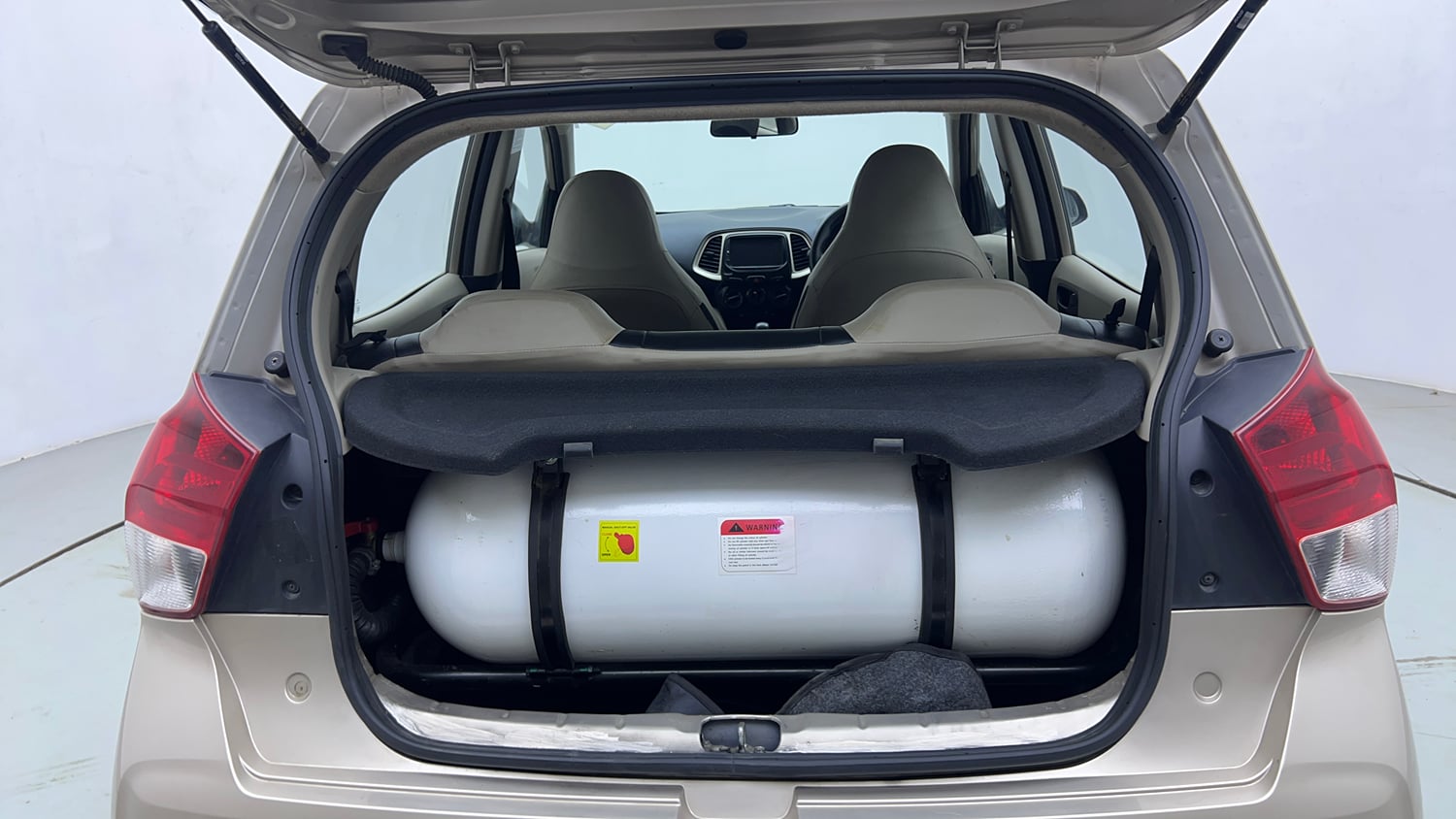 Used 2022 hyundai Santro Sportz Executive CNG Cng Manual interior DICKY INSIDE VIEW