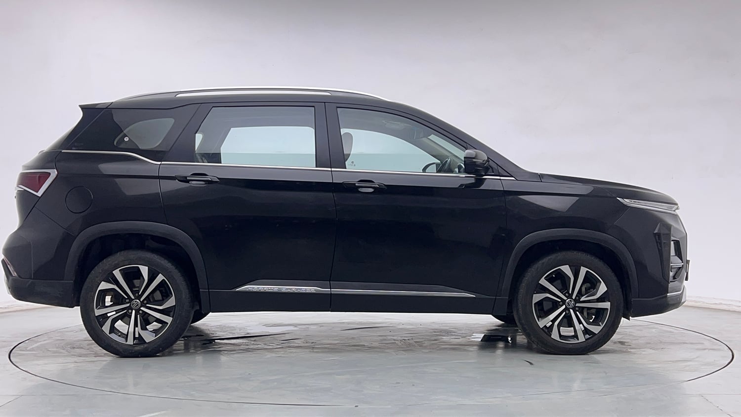 Used 2023 MG Motors Hector Savvy Pro 1.5 Turbo Petrol CVT Petrol Automatic exterior RIGHT SIDE VIEW