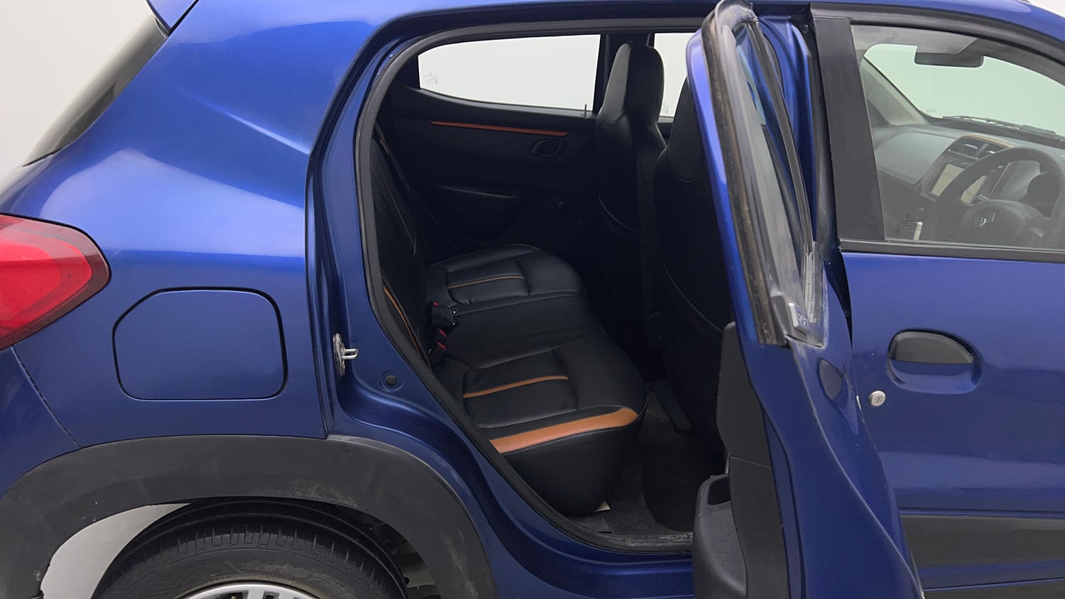 Used 2017 Renault Kwid CLIMBER 1.0 AMT Petrol Automatic interior RIGHT SIDE REAR DOOR CABIN VIEW