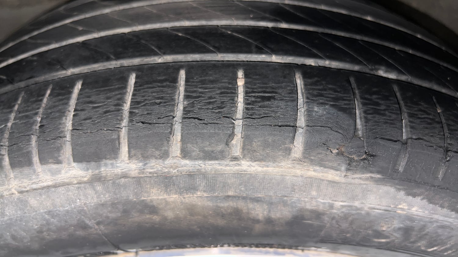 Used 2018 Honda WR-V VX MT Diesel Diesel Manual tyres LEFT REAR TYRE TREAD VIEW