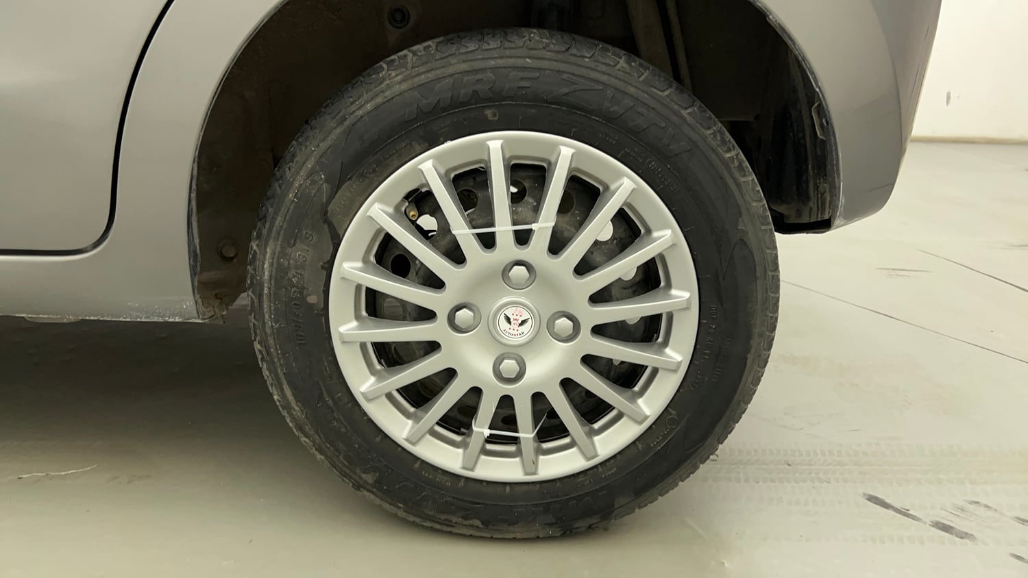 Used 2016 Maruti Suzuki Celerio VXi AMT Petrol Automatic tyres LEFT REAR TYRE RIM VIEW