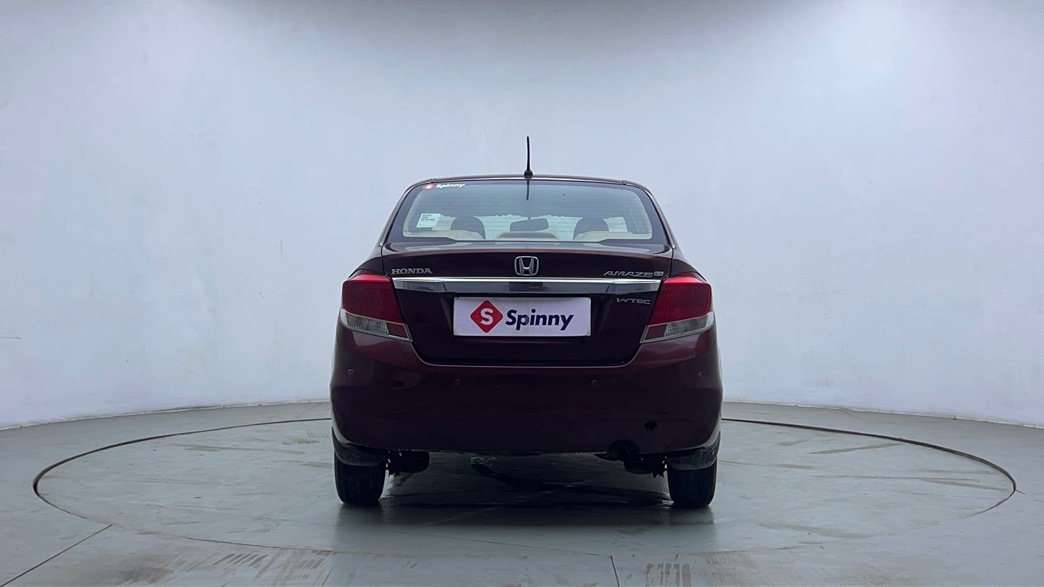 Used 2016 Honda Amaze 1.2 VX AT i-VTEC Petrol Automatic exterior BACK VIEW