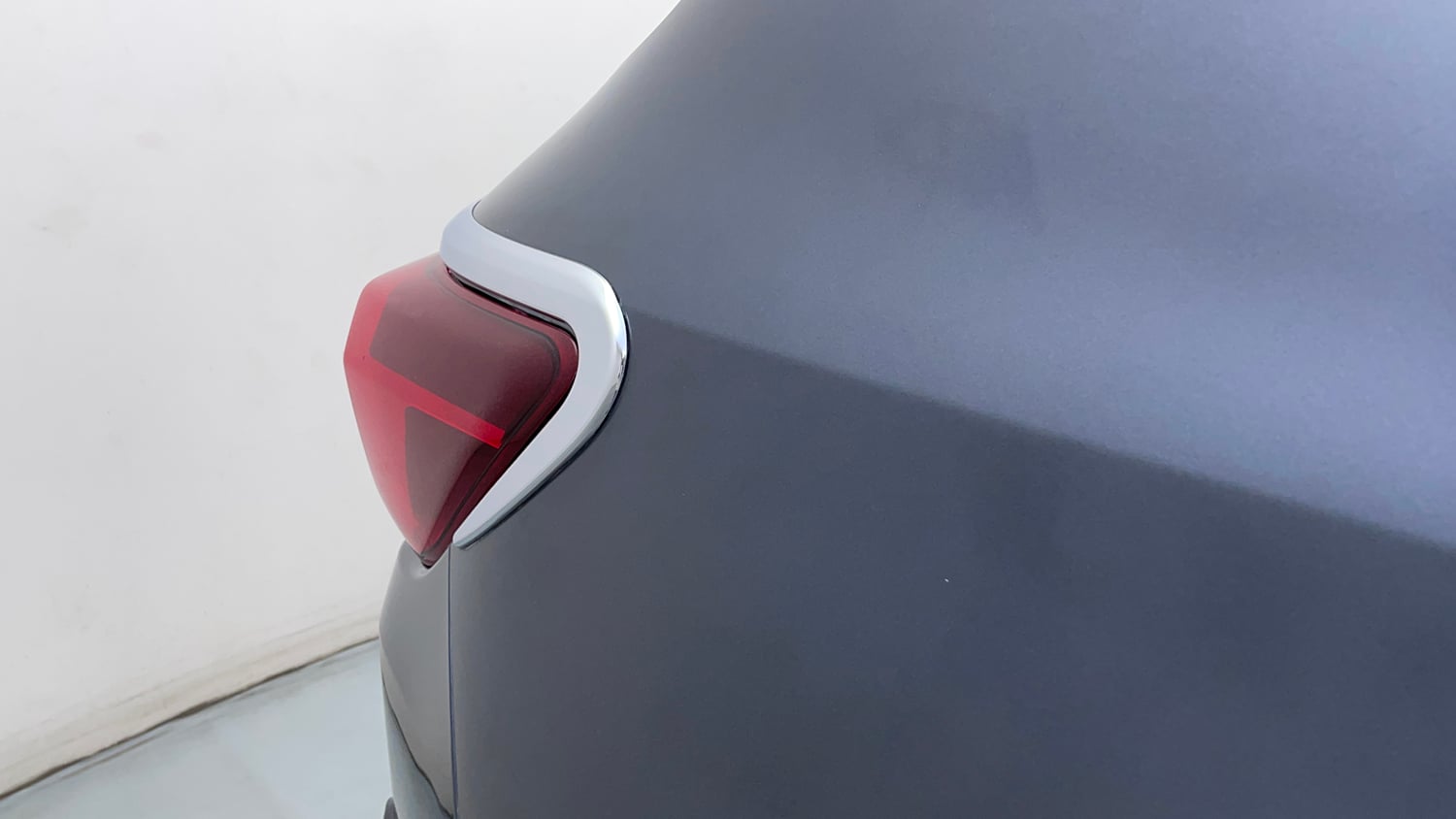 Used 2024 Honda Elevate V MT Petrol Manual dents MINOR SCRATCH