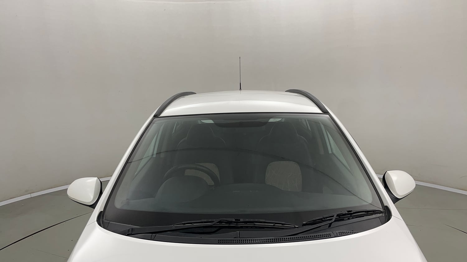 Used 2019 Hyundai Grand i10 Magna 1.2 Kappa VTVT Petrol Manual exterior FRONT WINDSHIELD VIEW