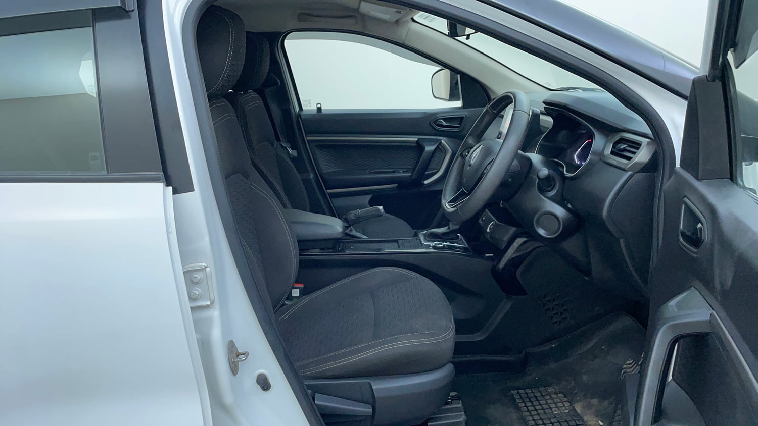Used 2021 Renault Kiger RXZ Turbo CVT Dual Tone Petrol Automatic interior RIGHT SIDE FRONT DOOR CABIN VIEW