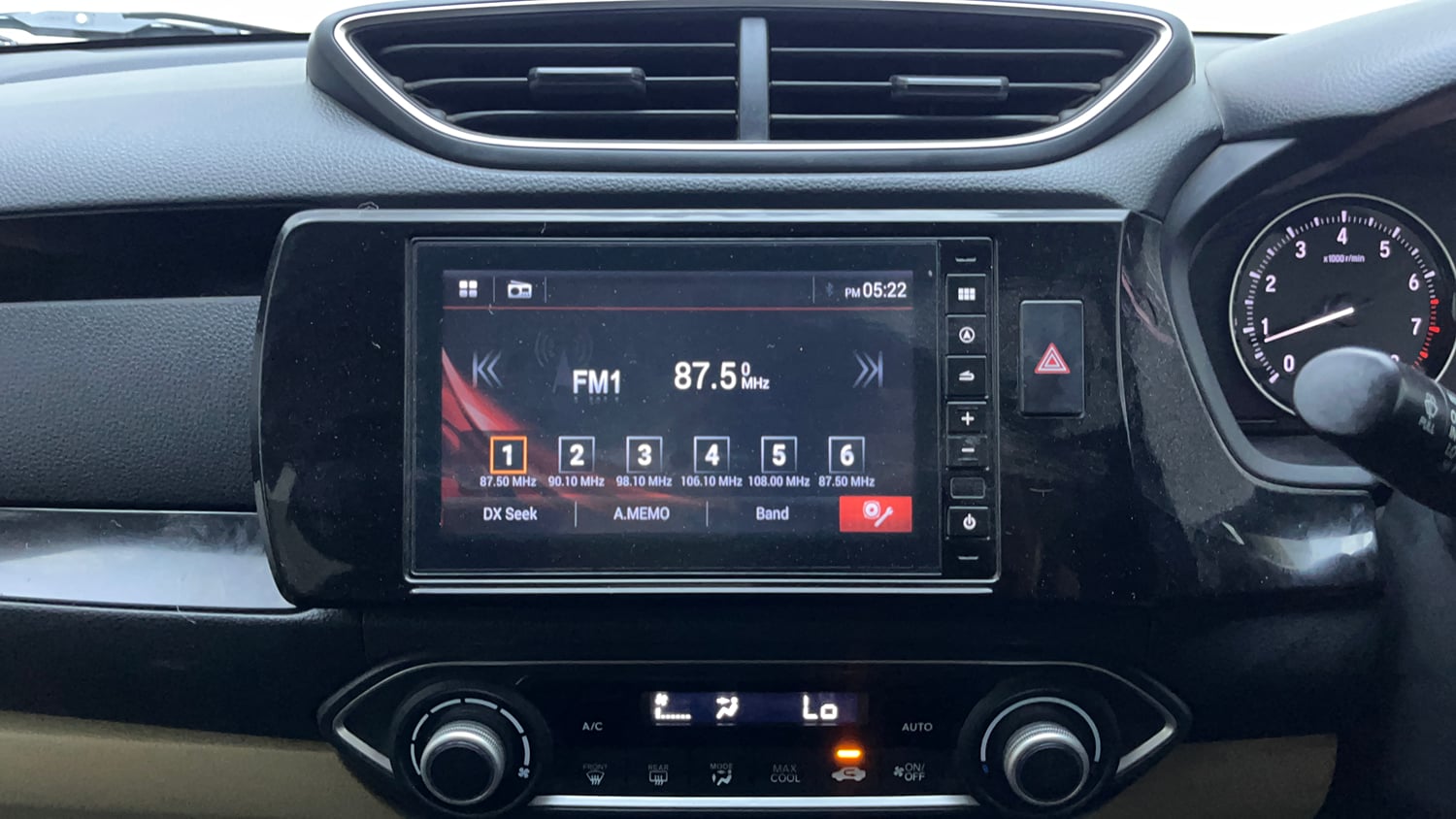 Used 2020 Honda Amaze 1.2 VX MT Petrol Petrol Manual interior MUSIC SYSTEM & AC CONTROL VIEW