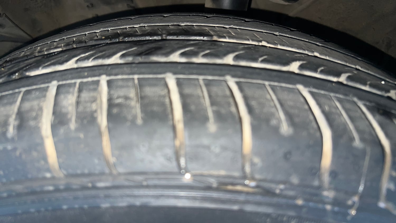 Used 2023 kia Seltos HTX 1.5 IVT Petrol Automatic tyres LEFT FRONT TYRE TREAD VIEW