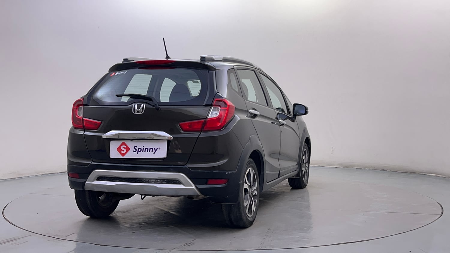 Used 2018 Honda WR-V VX MT Diesel Diesel Manual exterior RIGHT REAR CORNER VIEW