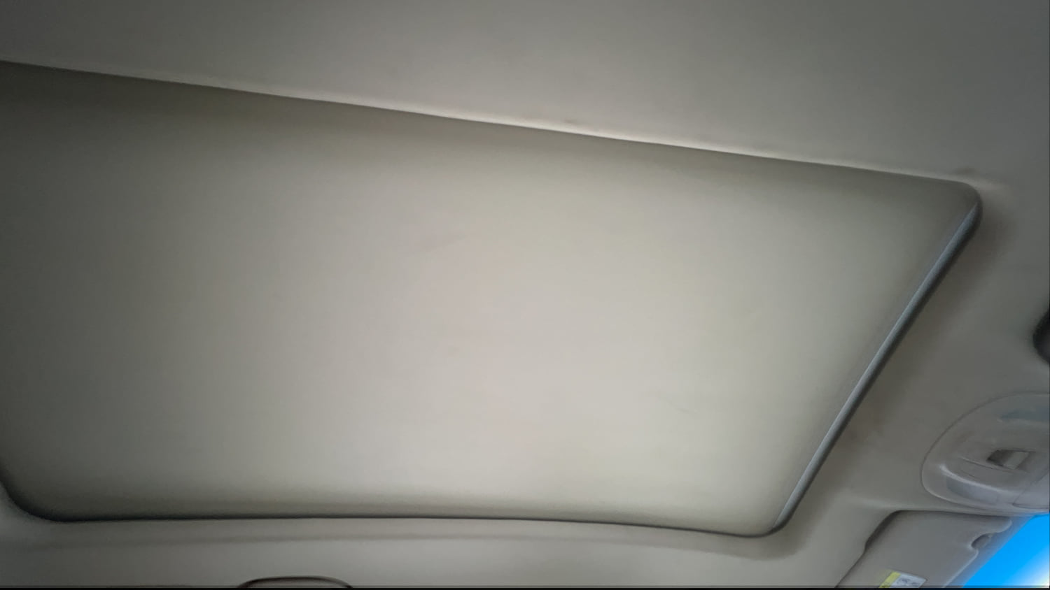 Used 2023 MG Motors Hector Savvy Pro 1.5 Turbo Petrol CVT Petrol Automatic top_features Sunroof