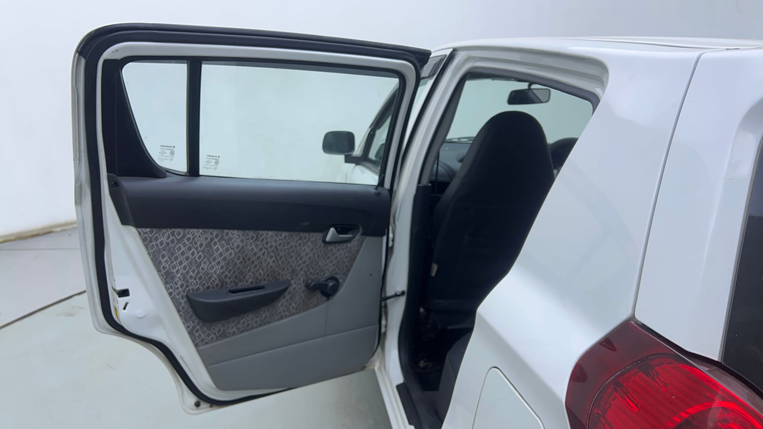 Used 2018 Maruti Suzuki Alto 800 LXi Petrol Manual interior LEFT REAR DOOR OPEN VIEW