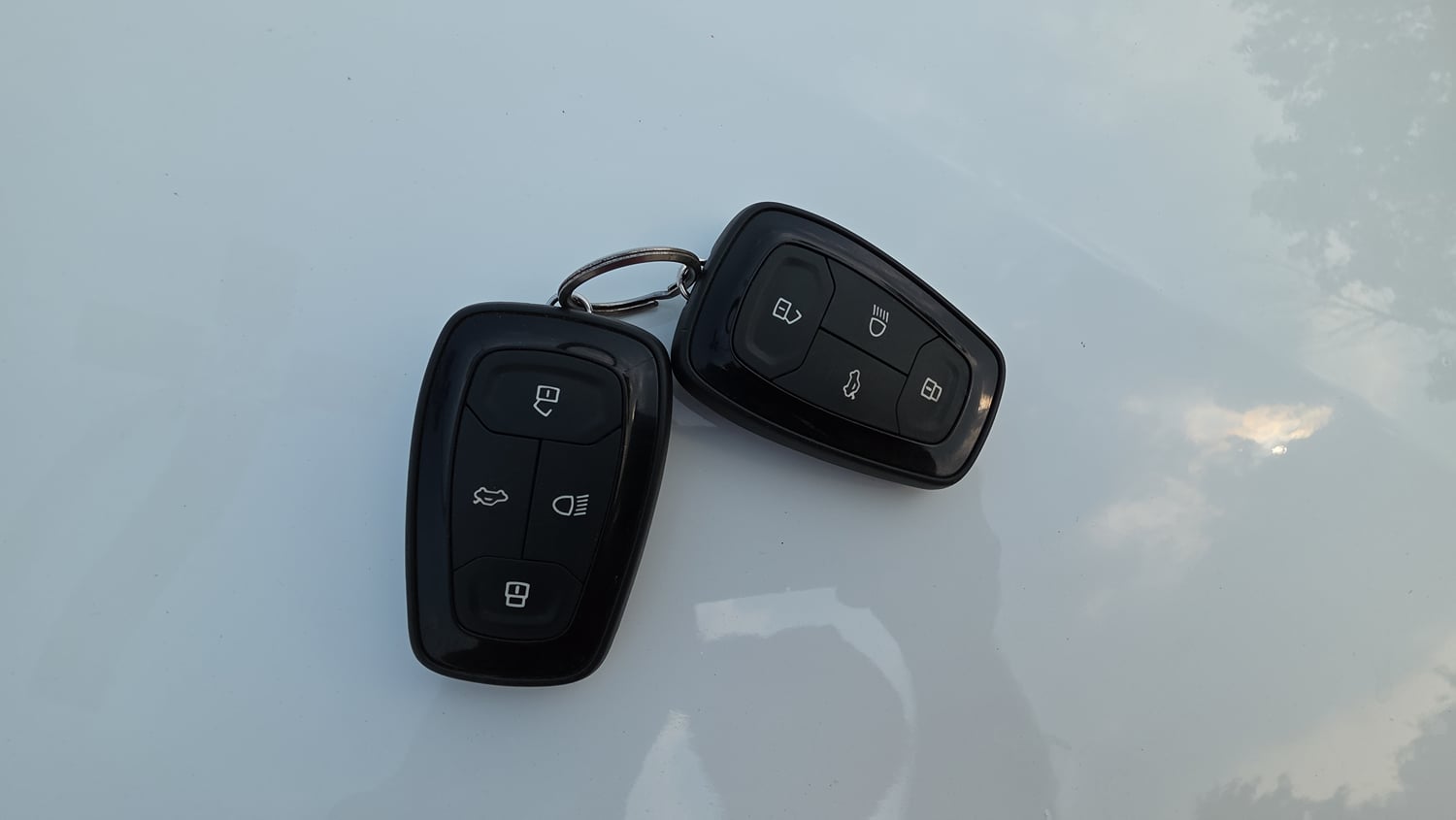 Used 2023 Tata Tigor XZ Plus Leatherette Pack Petrol Manual extra CAR KEY VIEW
