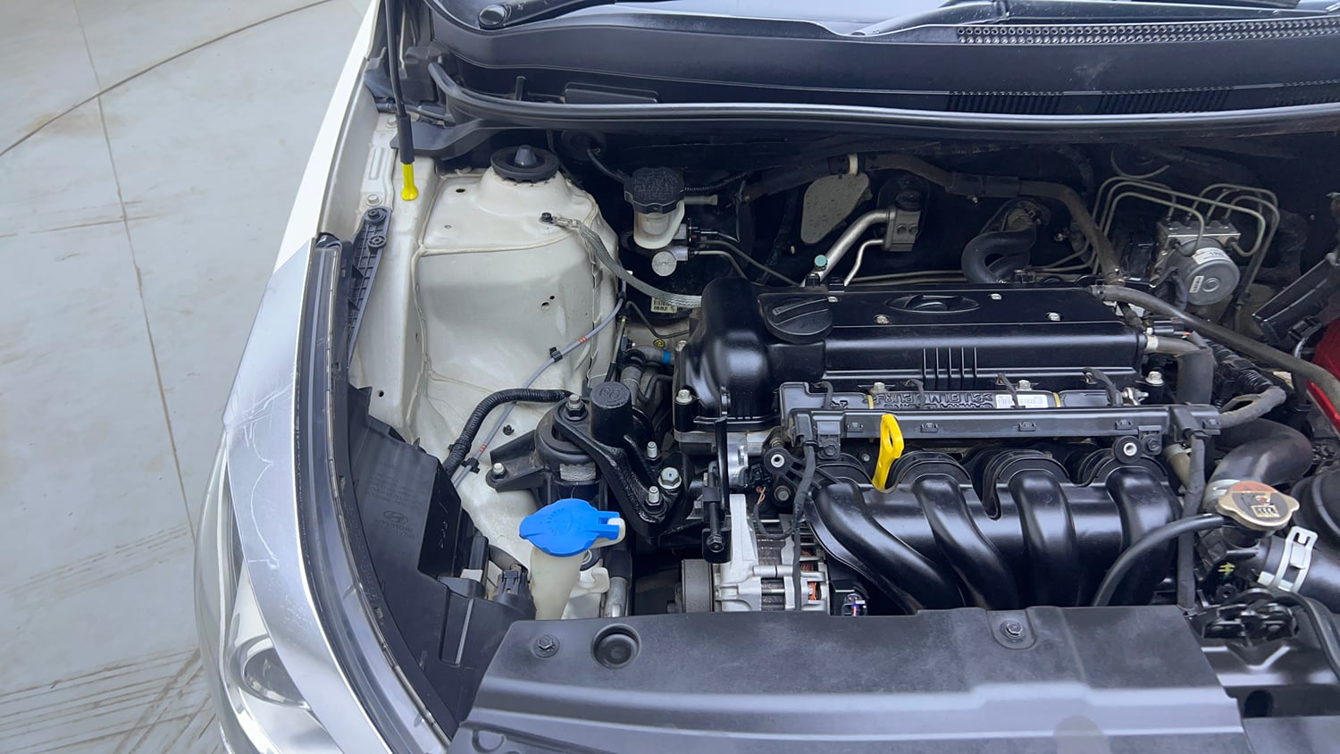 Used 2016 Hyundai Verna 1.6 VTVT SX AT Petrol Automatic engine ENGINE RIGHT SIDE VIEW