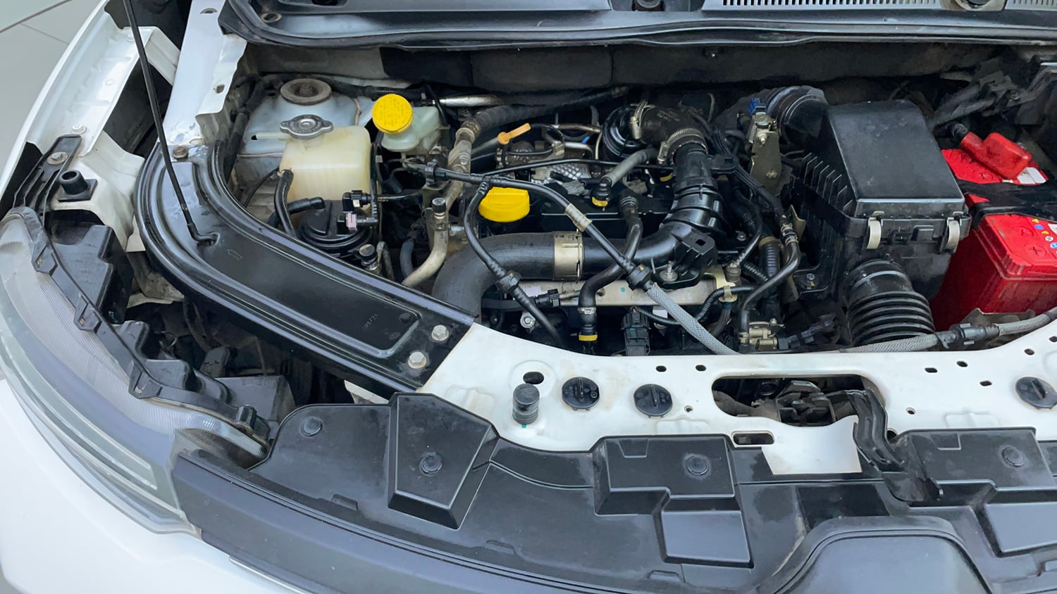 Used 2021 Renault Kiger RXZ Turbo CVT Dual Tone Petrol Automatic engine ENGINE RIGHT SIDE VIEW