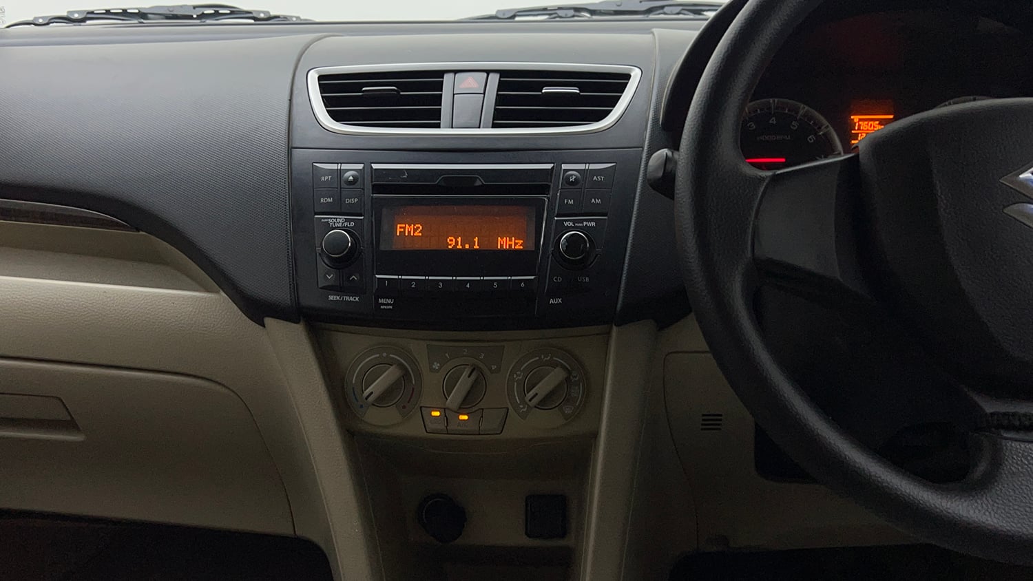 Used 2015 Maruti Suzuki Swift Dzire VXI Petrol Manual interior MUSIC SYSTEM & AC CONTROL VIEW