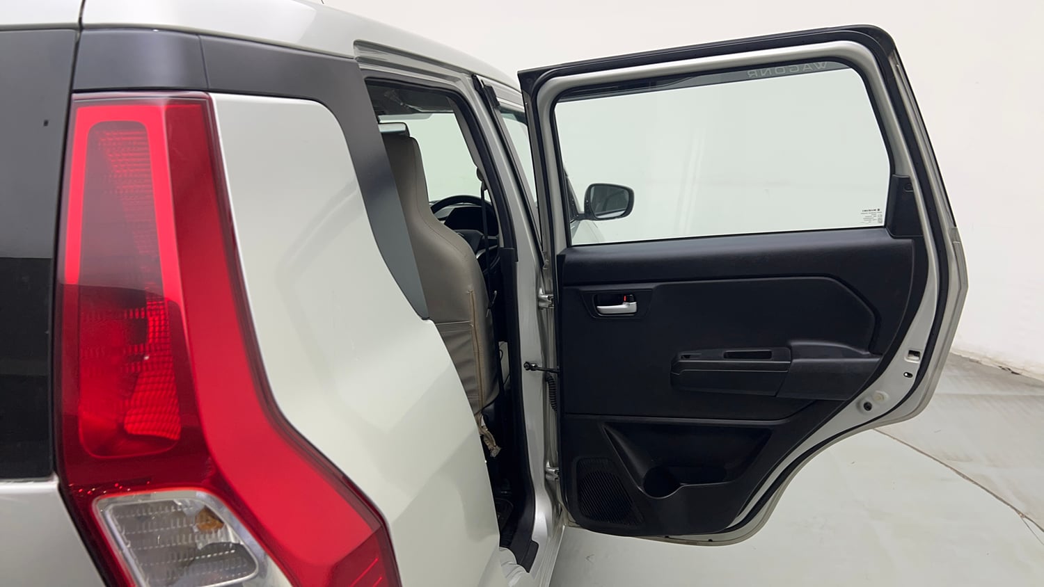 Used 2020 Maruti Suzuki Wagon R VXi 1.2 Petrol Manual interior RIGHT REAR DOOR OPEN VIEW