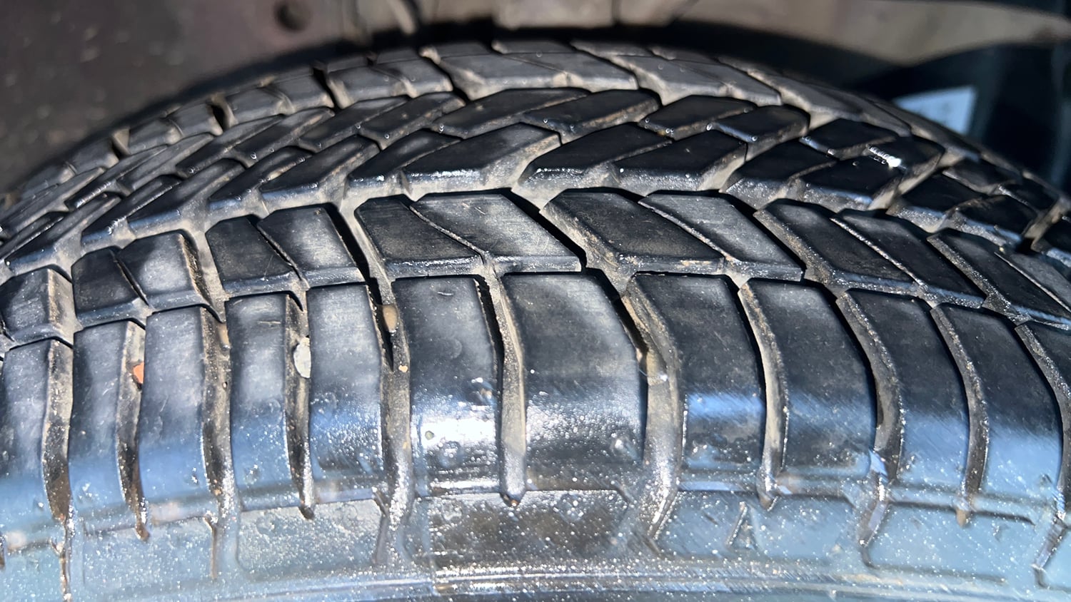 Used 2016 Honda Amaze 1.2 VX AT i-VTEC Petrol Automatic tyres RIGHT FRONT TYRE TREAD VIEW