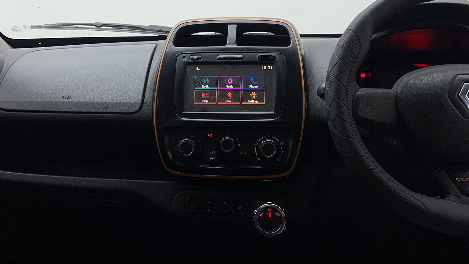 Used 2017 Renault Kwid CLIMBER 1.0 AMT Petrol Automatic interior MUSIC SYSTEM & AC CONTROL VIEW