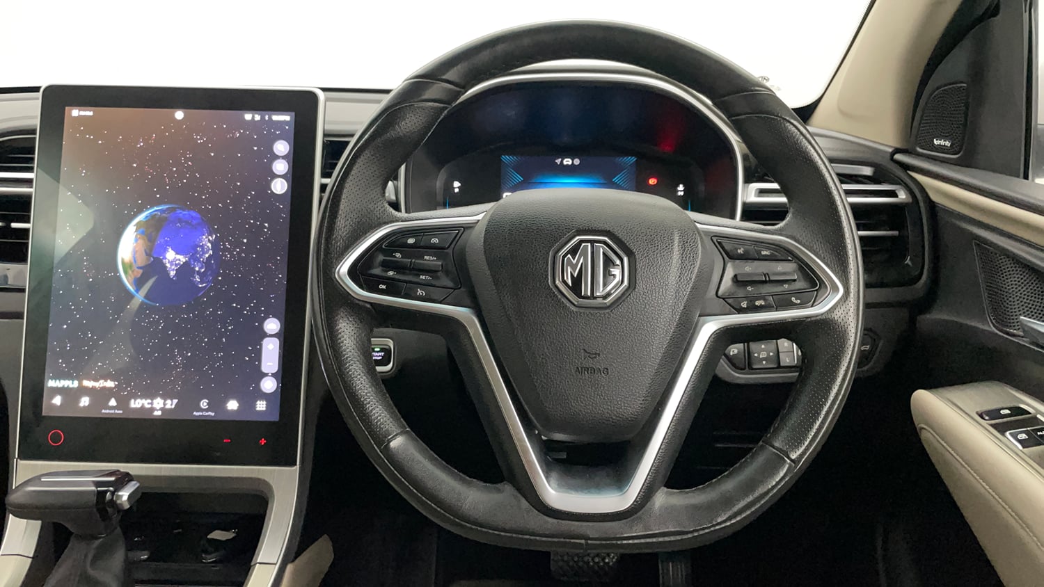 Used 2024 MG Motors Hector Sharp Pro 1.5 Turbo CVT Petrol Automatic interior STEERING VIEW