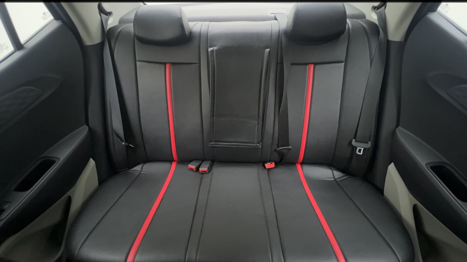 Used 2024 Hyundai Aura SX 1.2 CNG Cng Manual interior REAR SEAT CONDITION VIEW
