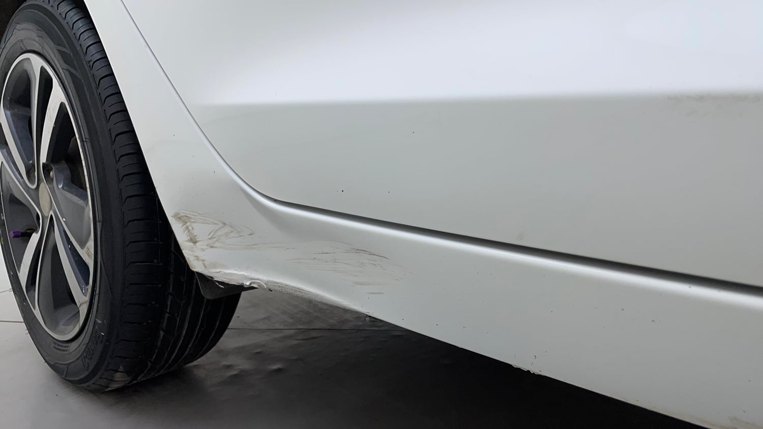 Used 2022 Tata Altroz XZ Plus Petrol Petrol Manual dents MINOR SCRATCH