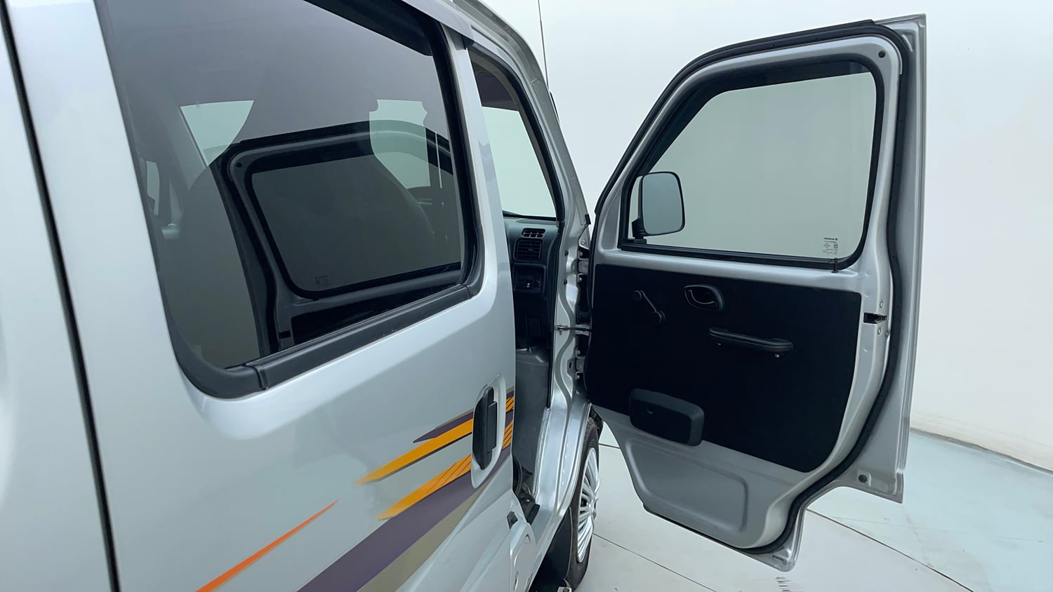 Used 2025 Maruti Suzuki Eeco 5 STR AC Petrol Manual interior RIGHT FRONT DOOR OPEN VIEW