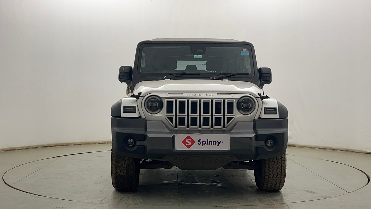 Used 2025 Mahindra Thar Roxx AX7 L Diesel AT 4WD Diesel Automatic exterior FRONT VIEW