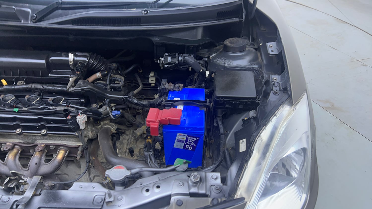 Used 2018 Maruti Suzuki Dzire ZXi Petrol Manual engine ENGINE LEFT SIDE VIEW