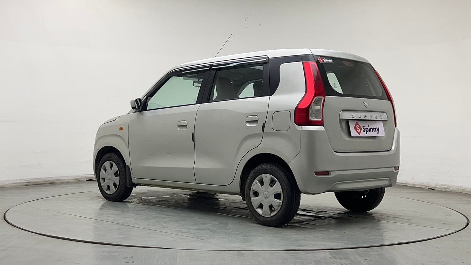 Used 2020 Maruti Suzuki Wagon R VXi 1.2 Petrol Manual exterior LEFT REAR CORNER VIEW