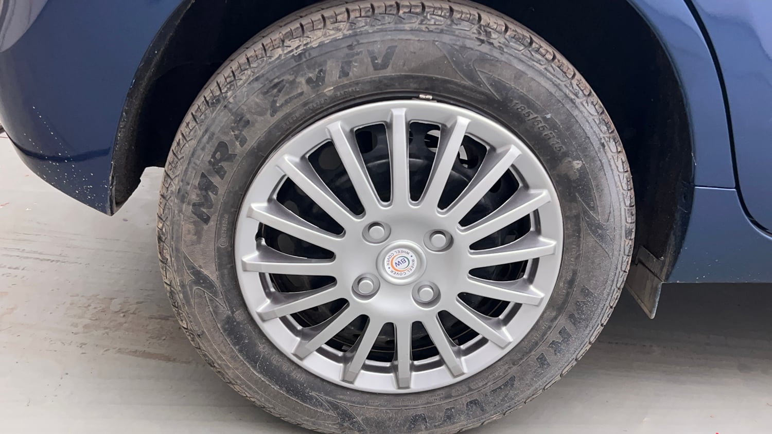Used 2019 Maruti Suzuki Baleno Delta Petrol Manual tyres RIGHT REAR TYRE RIM VIEW