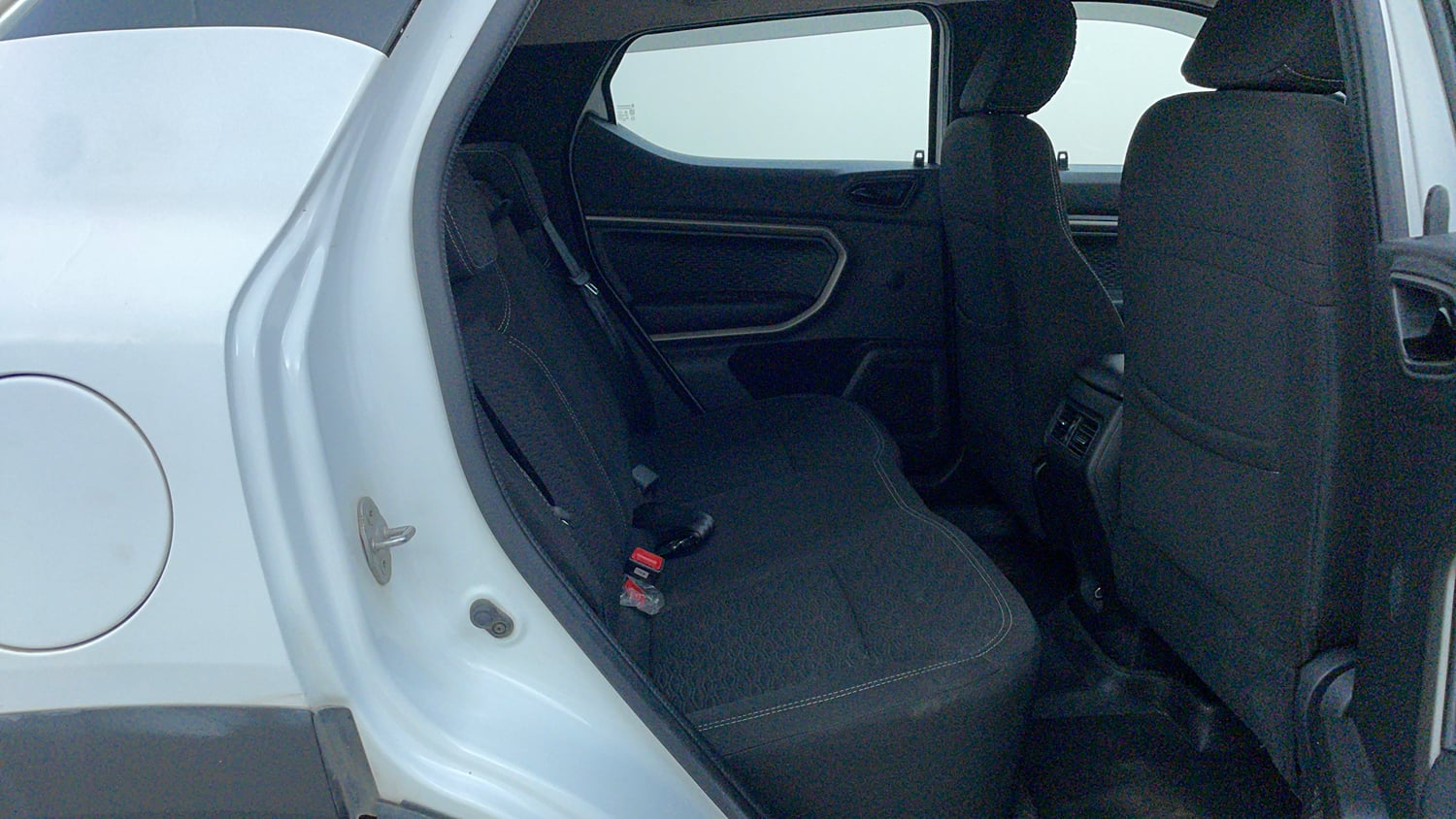 Used 2021 Renault Kiger RXZ Turbo CVT Dual Tone Petrol Automatic interior RIGHT SIDE REAR DOOR CABIN VIEW