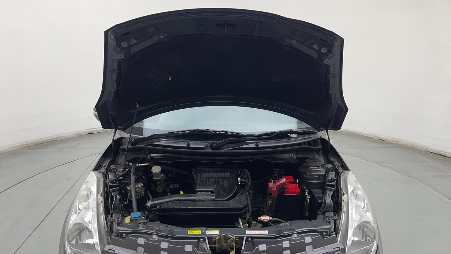 Used 2016 Maruti Suzuki Swift VXI (O) Petrol Manual engine ENGINE & BONNET OPEN FRONT VIEW