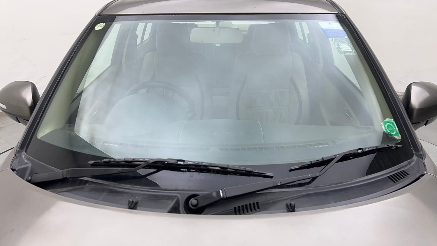 Used 2015 Maruti Suzuki Swift Dzire VXI Petrol Manual exterior FRONT WINDSHIELD VIEW