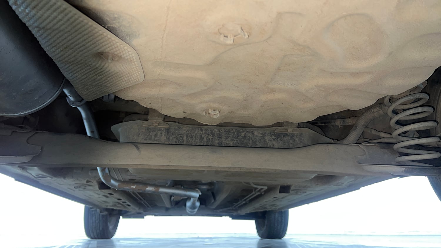 Used 2022 Nissan Magnite XV Petrol Manual extra REAR UNDERBODY VIEW (TAKEN FROM REAR)