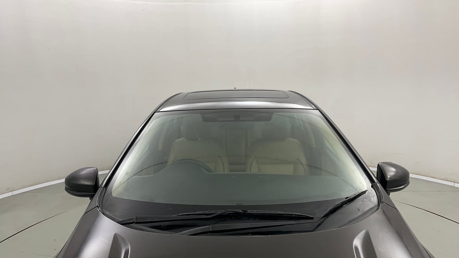 Used 2016 Honda City VX Petrol Manual exterior FRONT WINDSHIELD VIEW