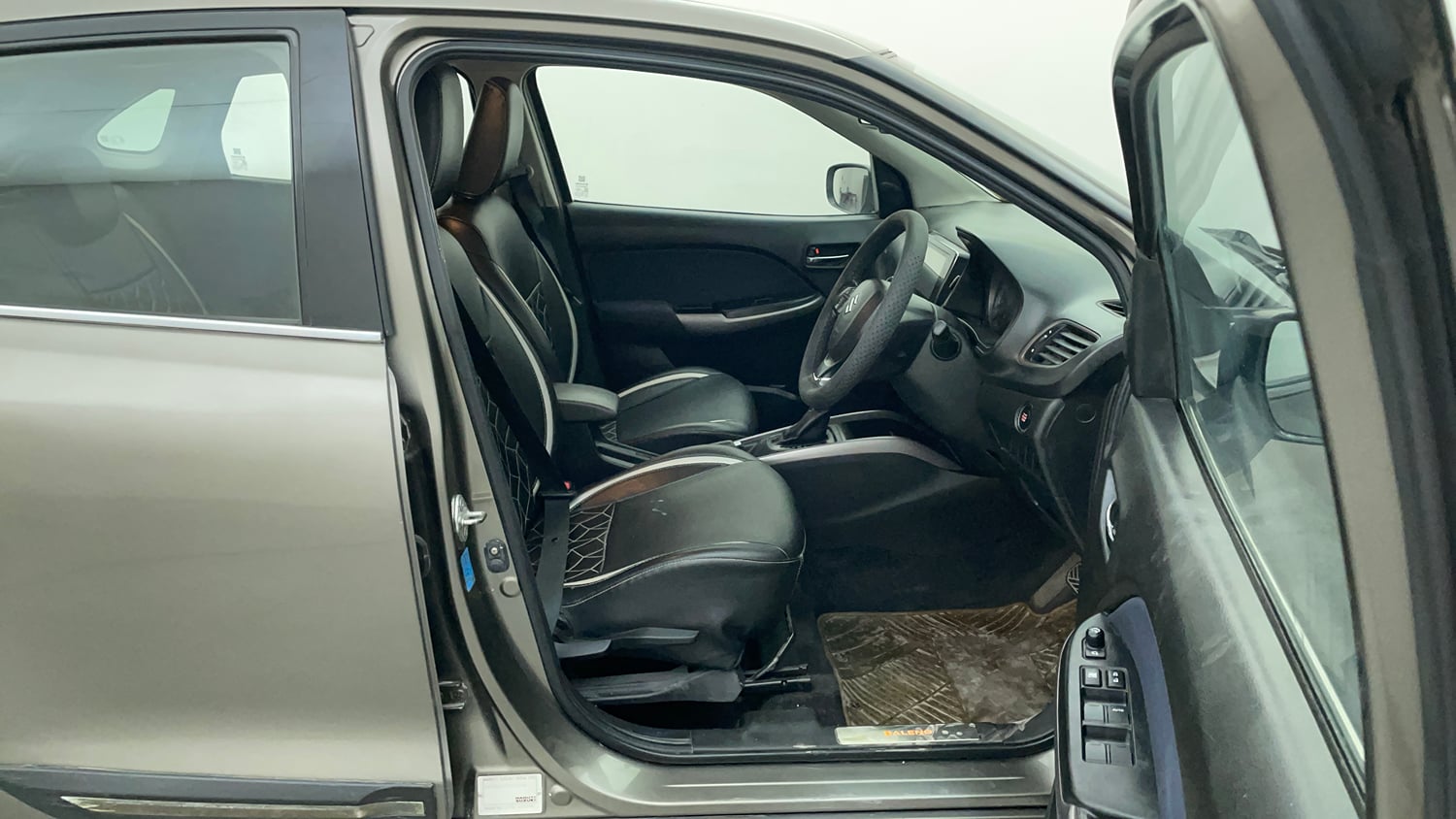 Used 2019 Maruti Suzuki Baleno Zeta Automatic Petrol Automatic interior RIGHT SIDE FRONT DOOR CABIN VIEW