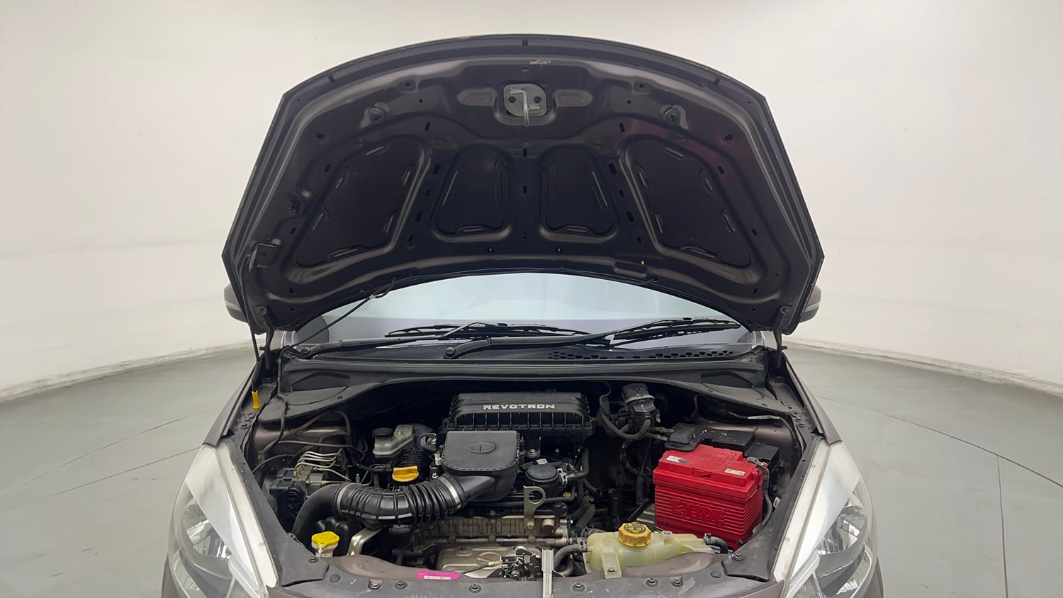 Used 2017 Tata Tiago Revotron XZ Petrol Manual engine ENGINE & BONNET OPEN FRONT VIEW