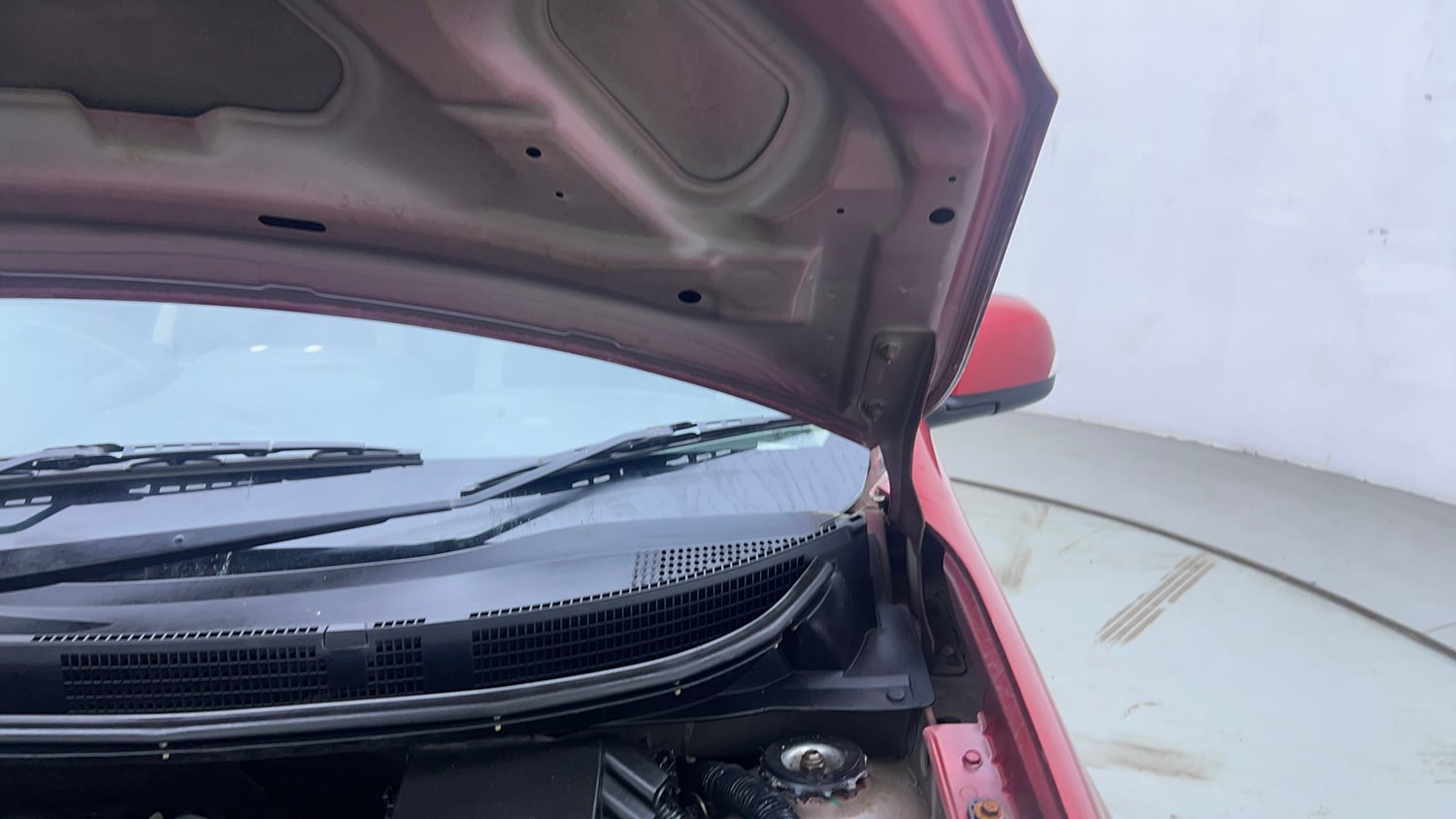 Used 2019 Nissan Micra XV CVT Petrol Automatic engine ENGINE LEFT SIDE HINGE & APRON VIEW