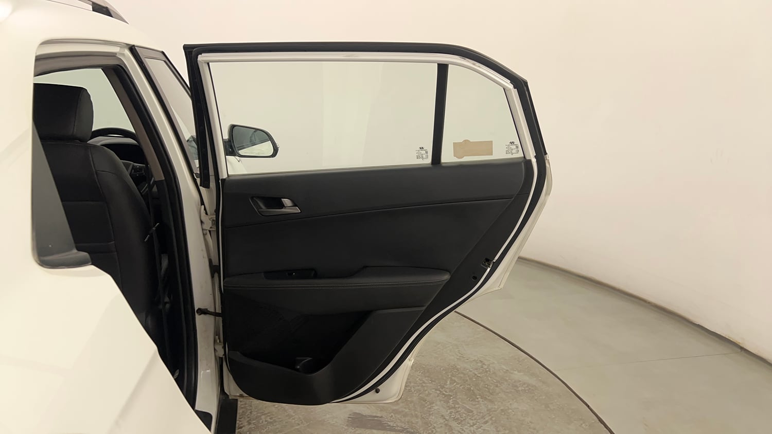 Used 2018 Hyundai Creta SX 1.6 CRDI (O) Diesel Manual interior RIGHT REAR DOOR OPEN VIEW