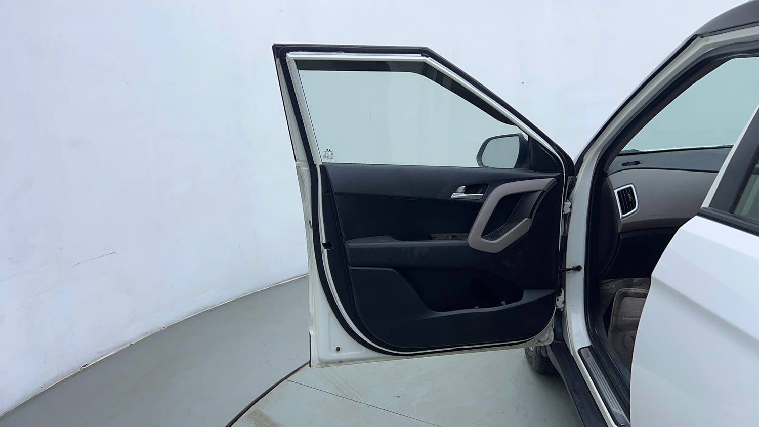 Used 2018 Hyundai Creta SX 1.6 AT Petrol Petrol Automatic interior LEFT FRONT DOOR OPEN VIEW