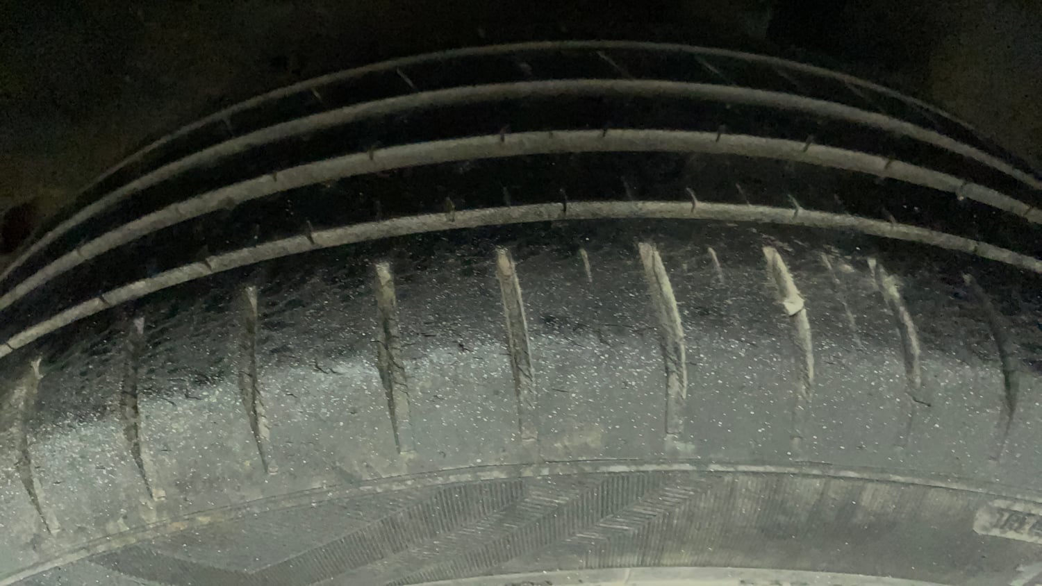 Used 2019 Maruti Suzuki Baleno Zeta Automatic Petrol Automatic tyres LEFT REAR TYRE TREAD VIEW