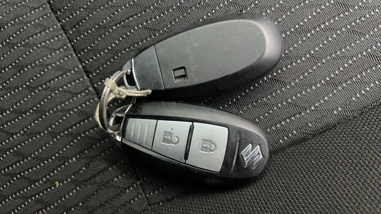 Used 2016 Maruti Suzuki Baleno Alpha 1.2 Petrol Manual extra CAR KEY VIEW