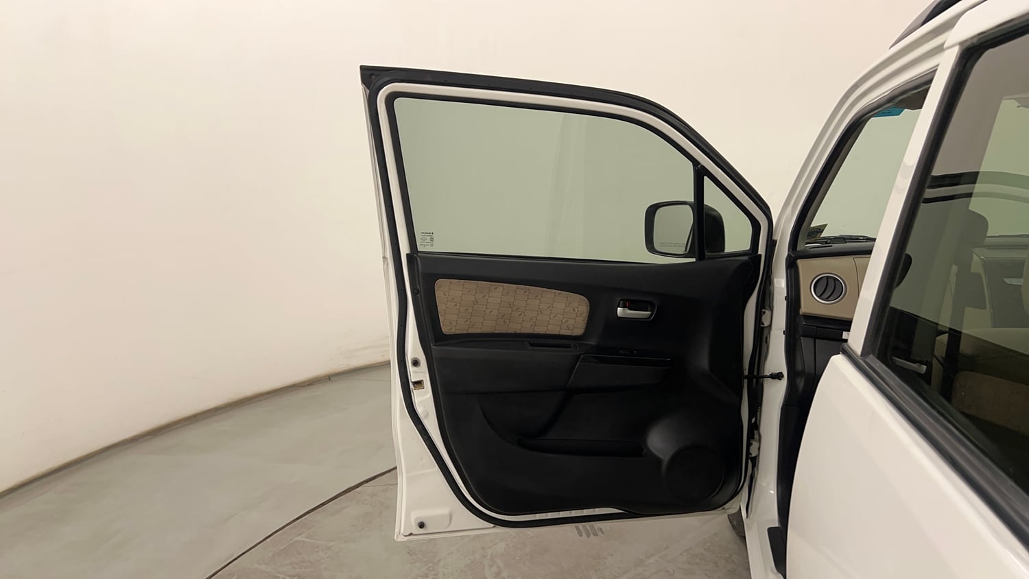 Used 2019 Maruti Suzuki Wagon R 1.0 VXI AMT Petrol Automatic interior LEFT FRONT DOOR OPEN VIEW
