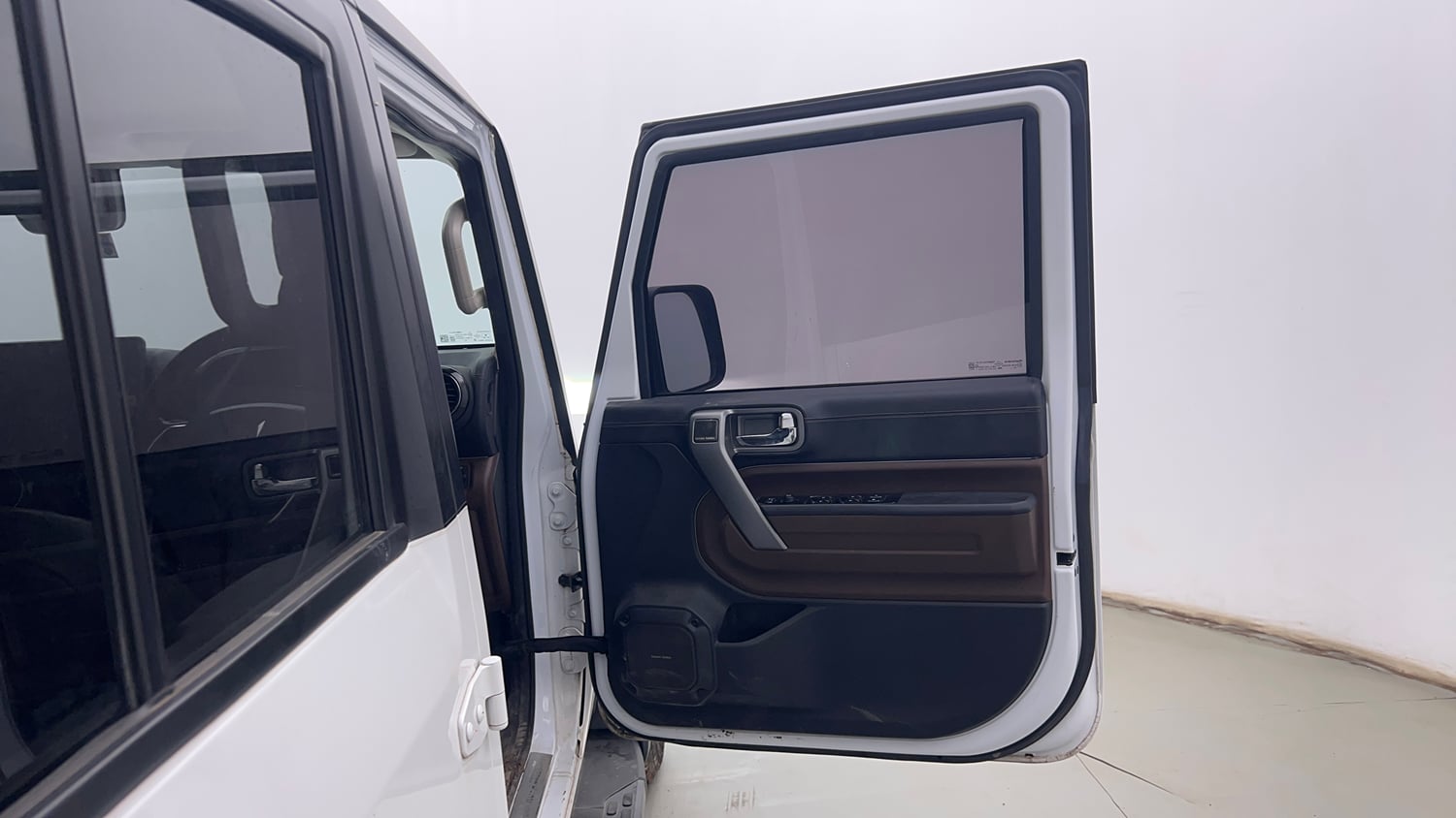 Used 2025 Mahindra Thar Roxx AX7 L Diesel AT 4WD Diesel Automatic interior RIGHT FRONT DOOR OPEN VIEW