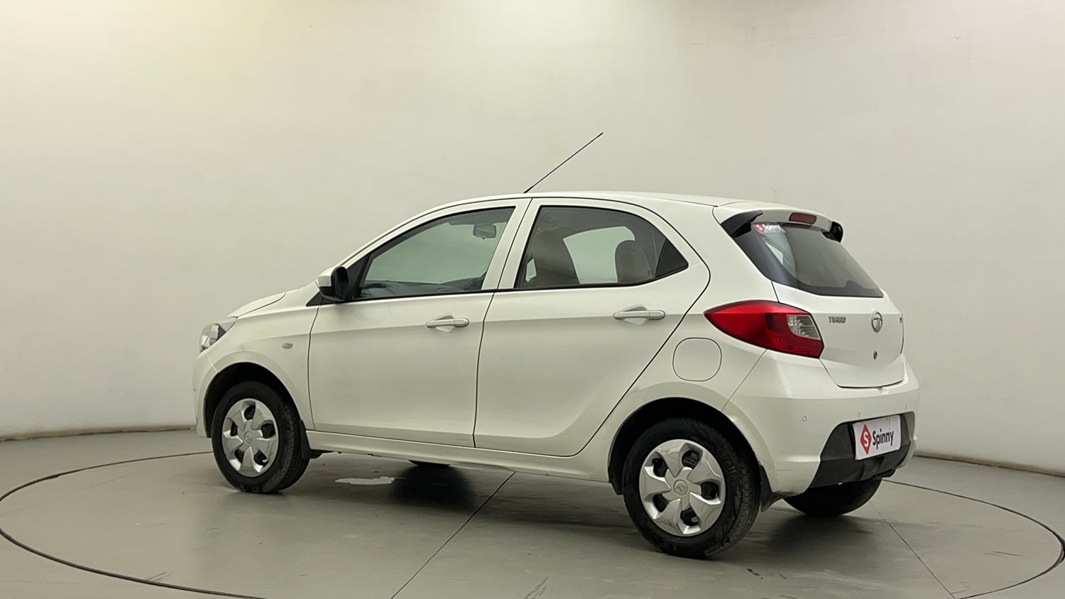 Used 2017 Tata Tiago Revotron XT Petrol Manual exterior LEFT REAR CORNER VIEW