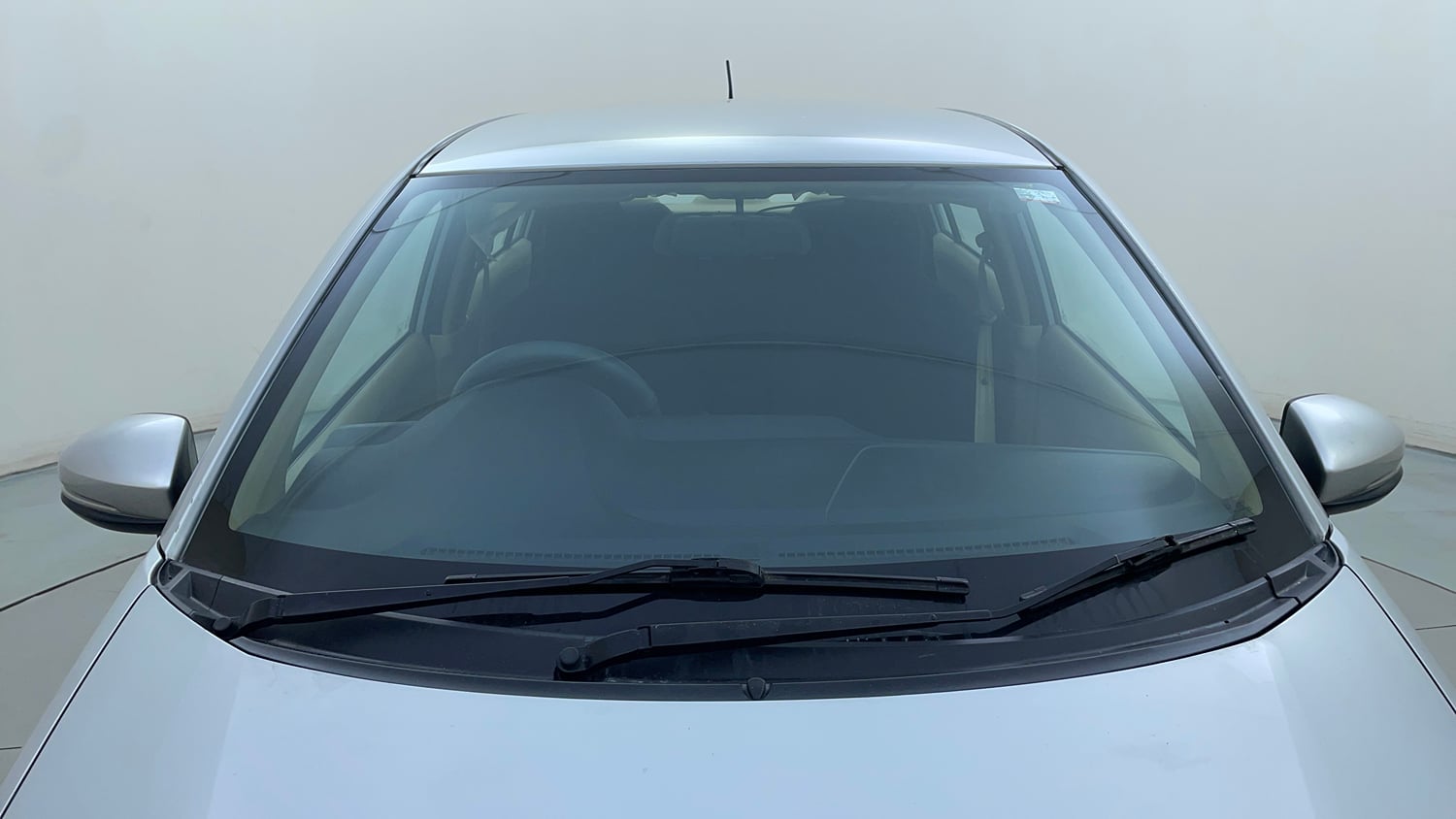 Used 2017 Honda Amaze 1.5 S i-DTEC Diesel Manual exterior FRONT WINDSHIELD VIEW