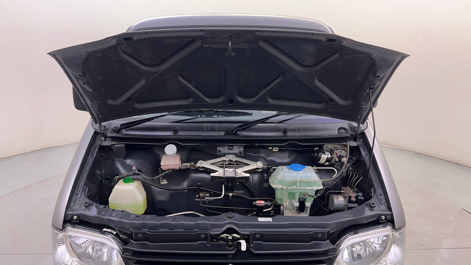 Used 2024 Maruti Suzuki Eeco 5 STR AC Petrol Manual engine ENGINE & BONNET OPEN FRONT VIEW