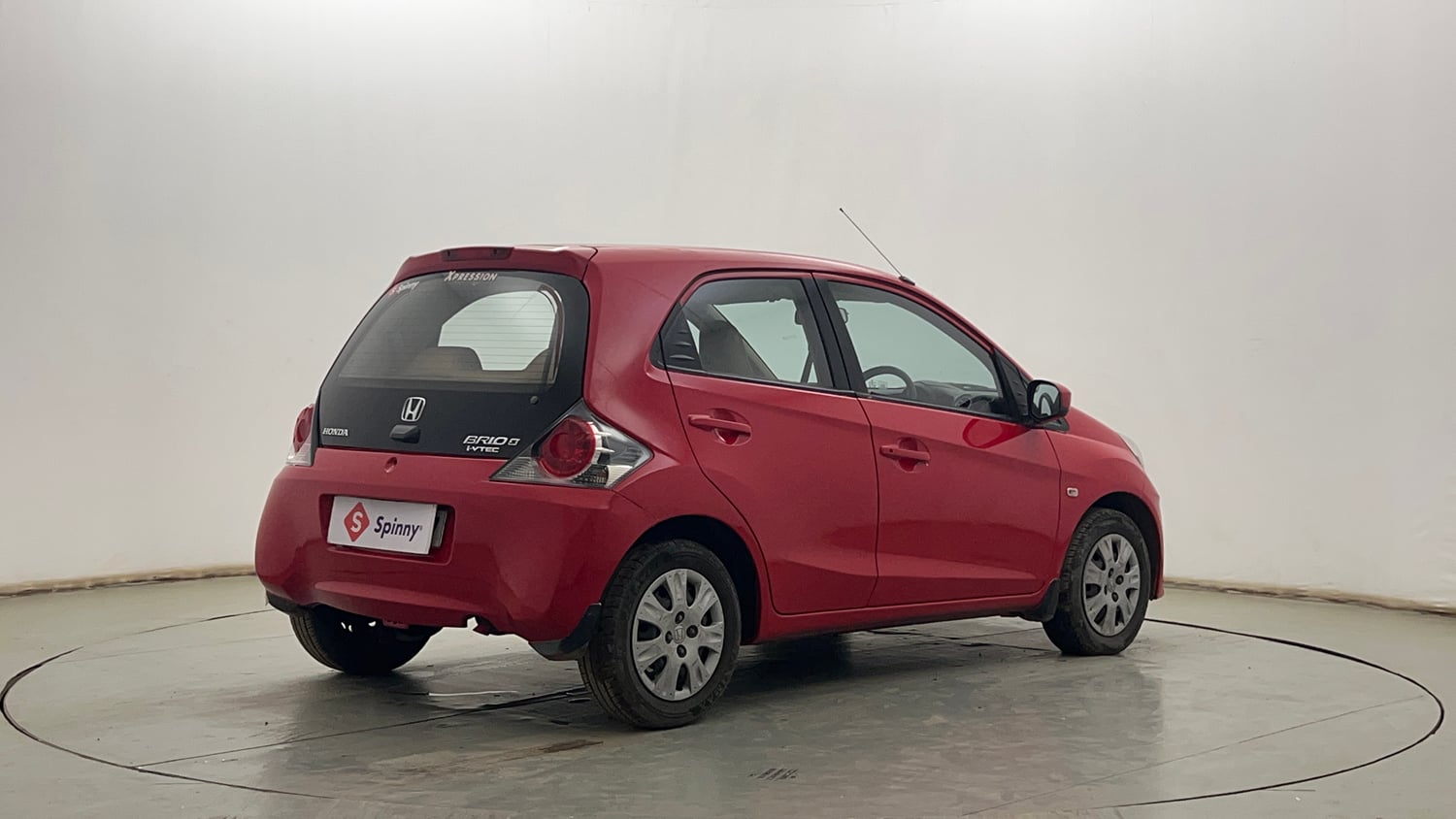 Used 2014 Honda Brio S MT Petrol Manual exterior RIGHT REAR CORNER VIEW