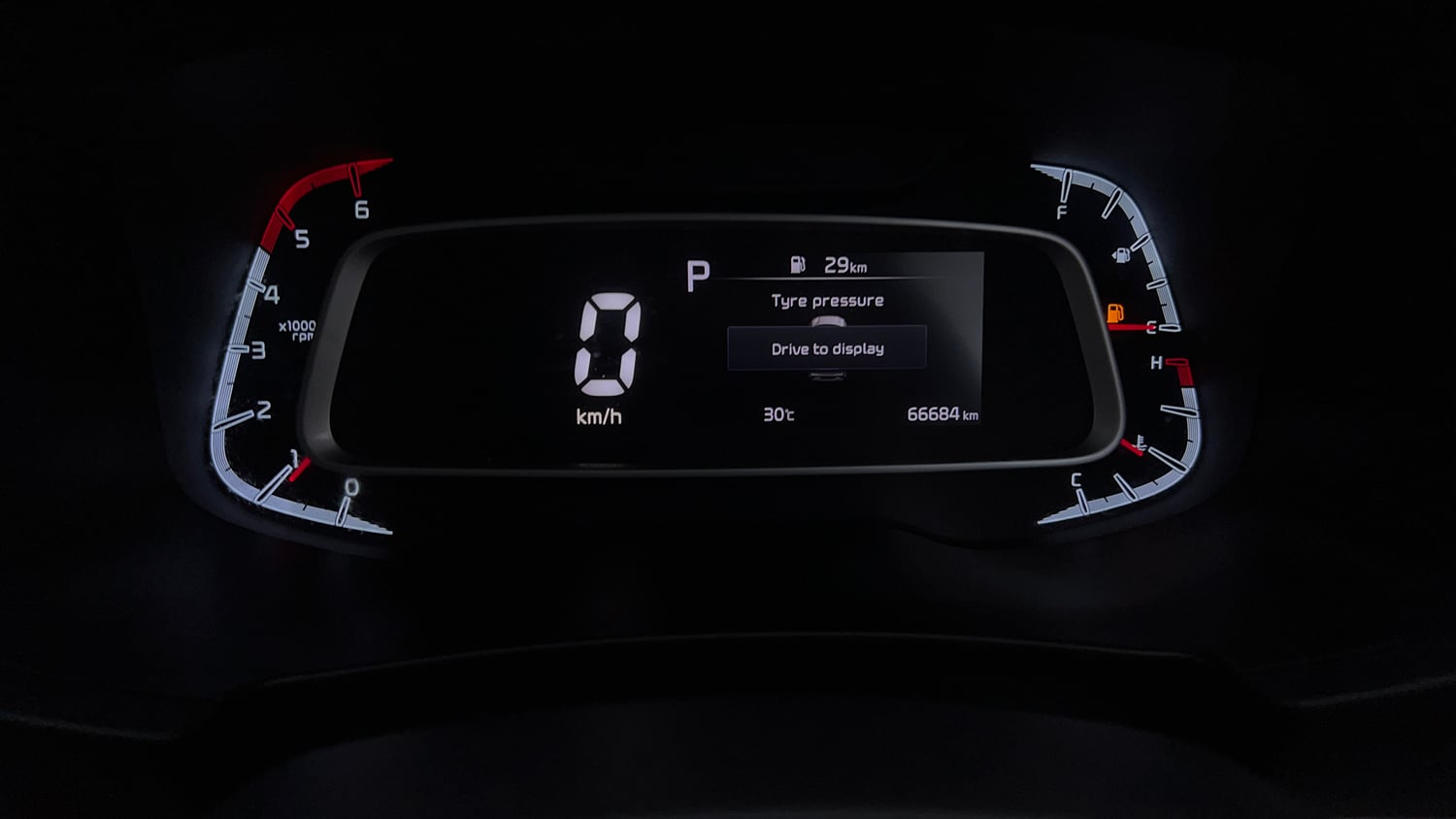 Used 2022 Kia Sonet HTX 1.5 AT Diesel Automatic interior CLUSTERMETER VIEW