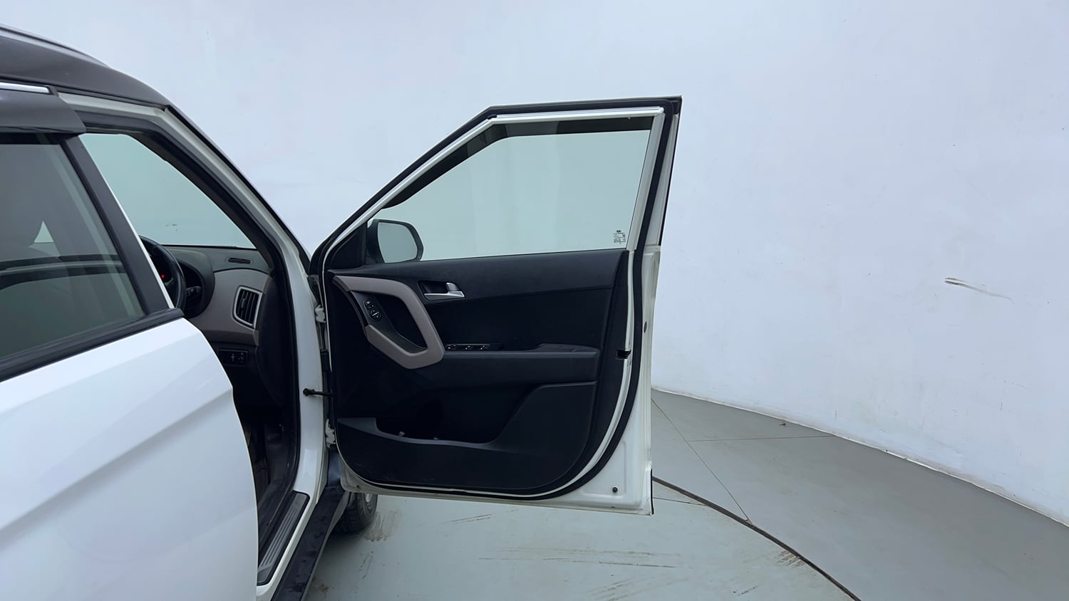 Used 2018 Hyundai Creta SX 1.6 AT Petrol Petrol Automatic interior RIGHT FRONT DOOR OPEN VIEW